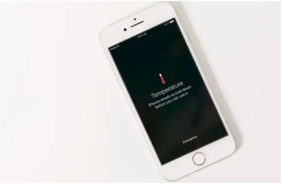 昌江苹果手机维修分享iPhone 手机发热如何快速降温 