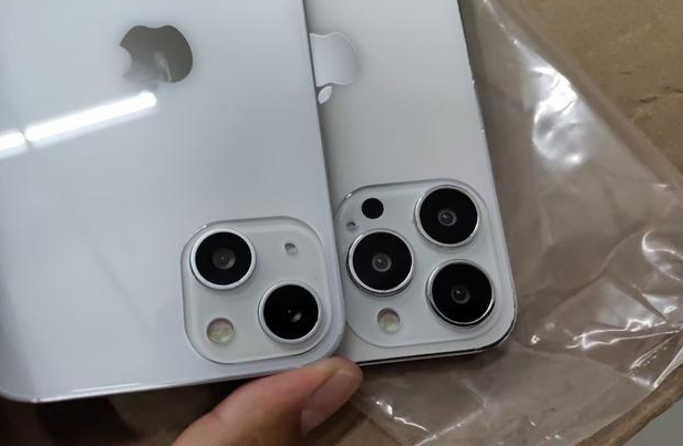 昌江苹果手机维修分享iPhone 13‌机模长什么样 