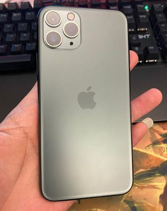 昌江苹果维修点分享iPhone 11 Pro黑屏小众故障解析 